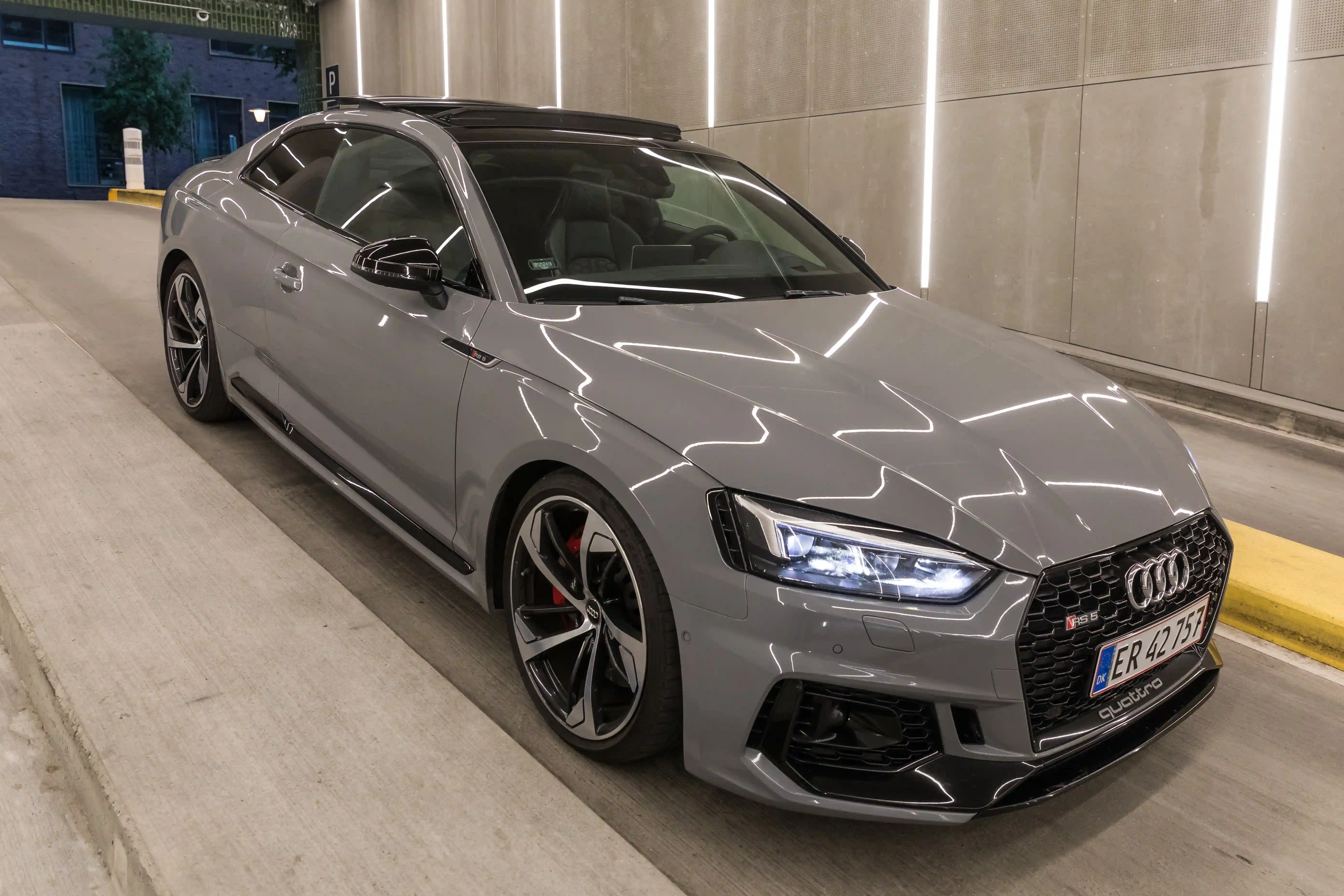 Audi  RS 5
