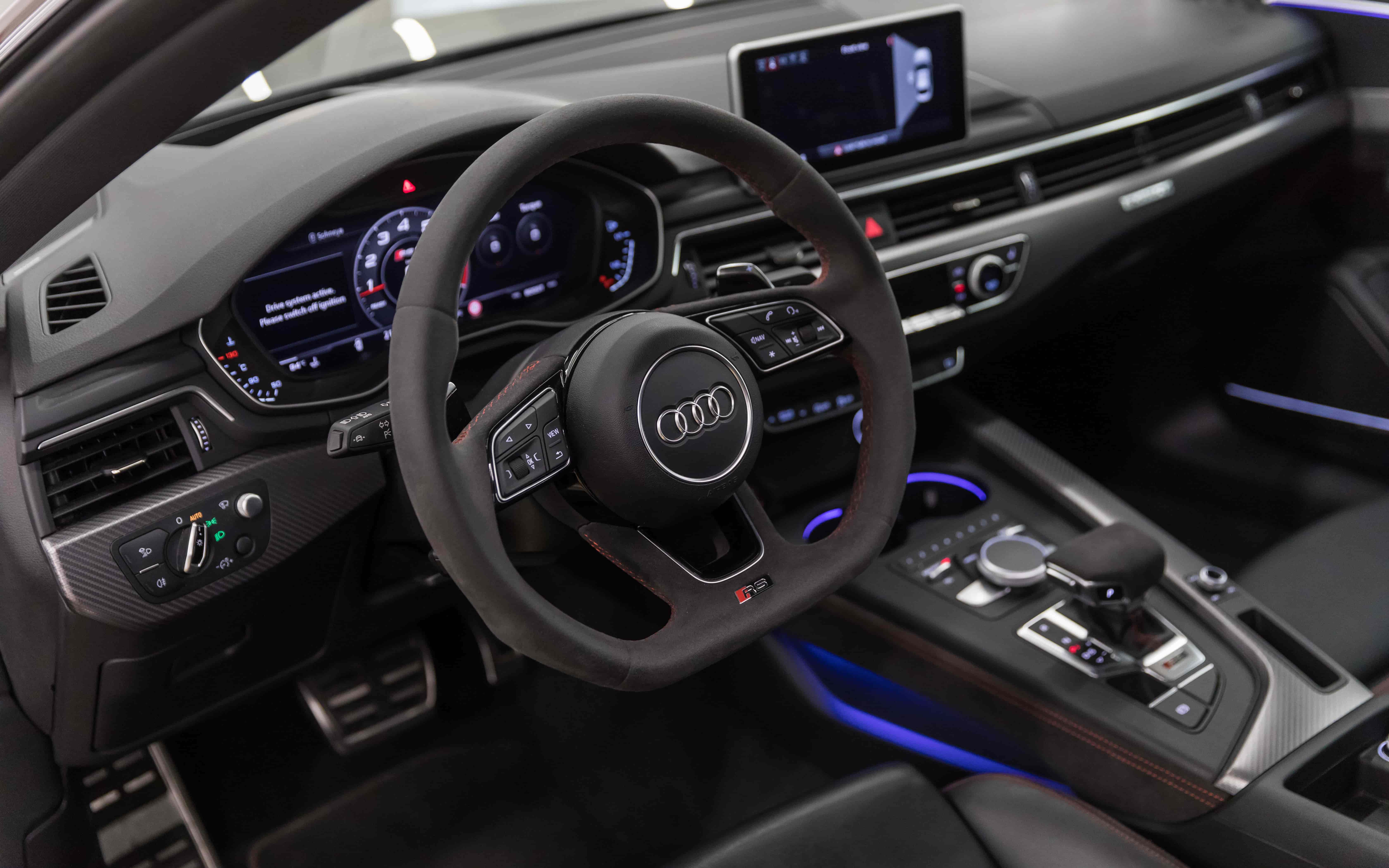 Audi  RS 5 6